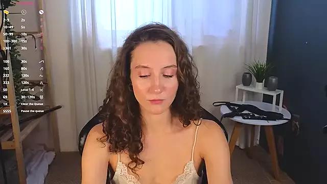 laracroftmansion from StripChat is Freechat