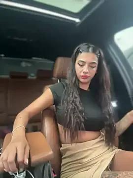 Photos of LaraVegas_ from StripChat is Freechat
