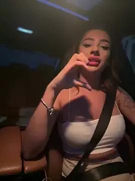 Photos of LaraVegas_ from StripChat is Freechat