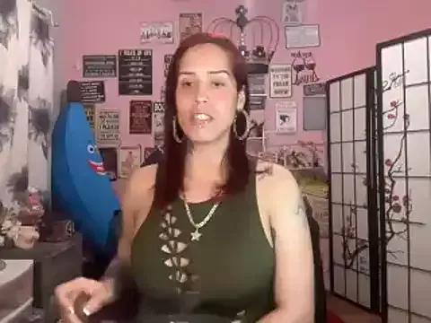 latinacubana from StripChat is Freechat