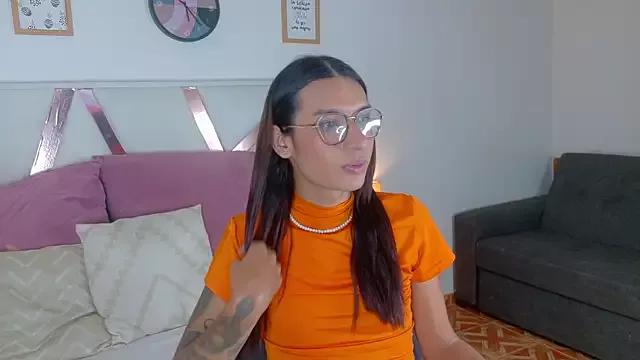 Try the thrill of flirt babes with our cam hosts, featuring unclothed wildness while getting naked and playing with their favored sex toys.