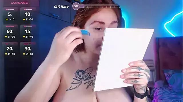 laurabeck from StripChat is Freechat