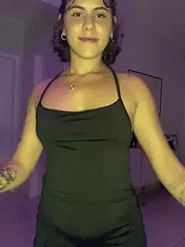 LauraMint from StripChat is Freechat