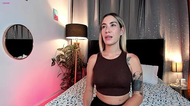 Try the thrill of flirt babes with our cam hosts, featuring unclothed wildness while getting naked and playing with their favored sex toys.
