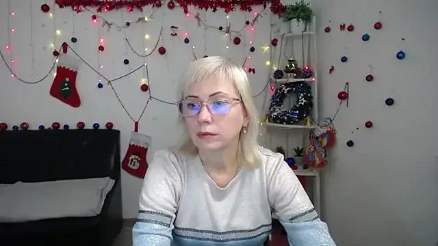 Photos of LaurenWishy from StripChat is Freechat