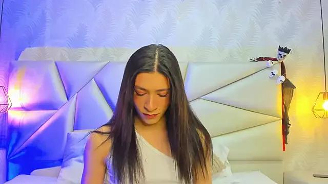 Try the thrill of flirt babes with our cam hosts, featuring unclothed wildness while getting naked and playing with their favored sex toys.