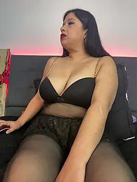 Leahstonee2 from StripChat is Freechat
