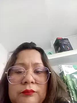 lia-taylor33 from StripChat is Freechat