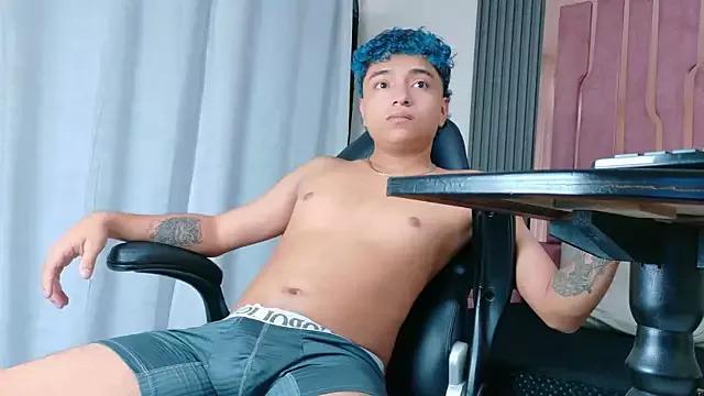 LiamANDJordan from StripChat is Freechat