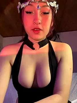 liin_rose from StripChat is Freechat