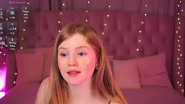 LilianHoward from StripChat is Freechat