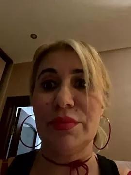 LiliannaGray from StripChat
