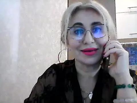 LiliannaGray from StripChat