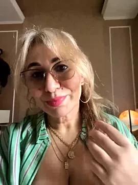 LiliannaGray from StripChat