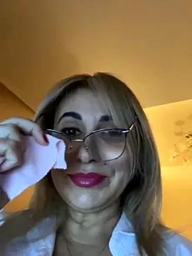 LiliannaGray from StripChat