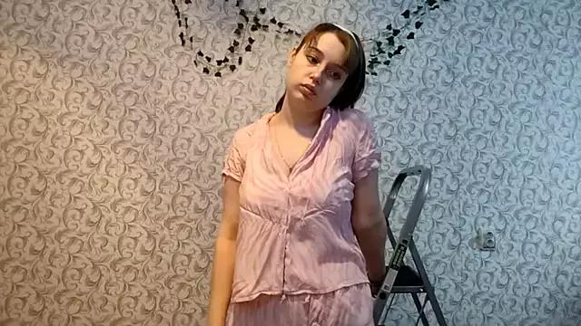 Lilidreamsy from StripChat is Freechat