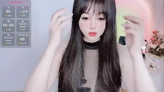 LiLiLily from StripChat is Freechat