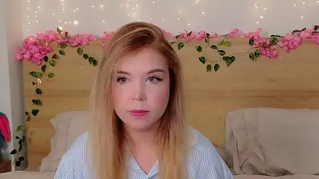 Lilith_Bonheur from StripChat is Freechat