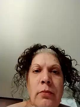 LilTinyWoman from StripChat is Freechat