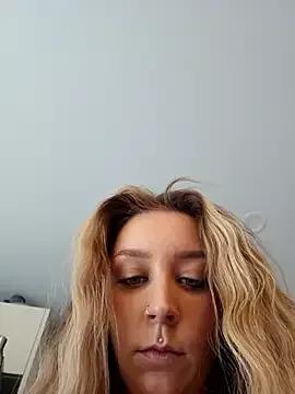 LilyOrion from StripChat is Freechat