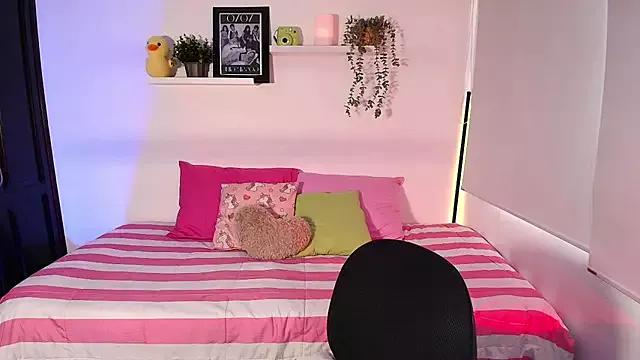 Try the thrill of flirt babes with our cam hosts, featuring unclothed wildness while getting naked and playing with their favored sex toys.