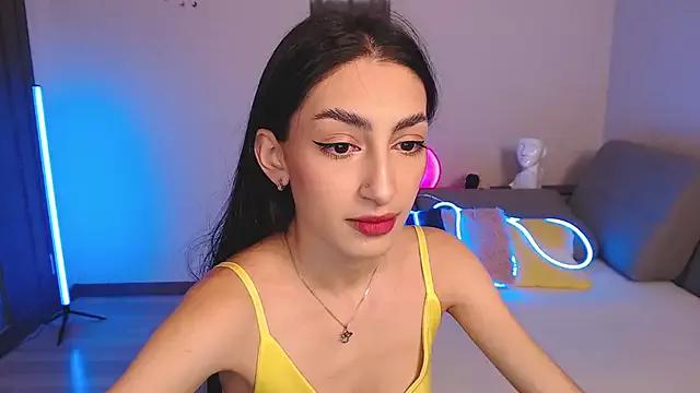 Lina_Robbins from StripChat is Freechat
