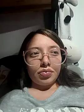 linda-schmidt from StripChat is Freechat