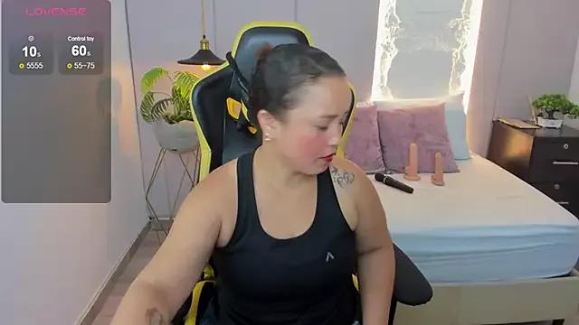linda_rios_ from StripChat is Freechat