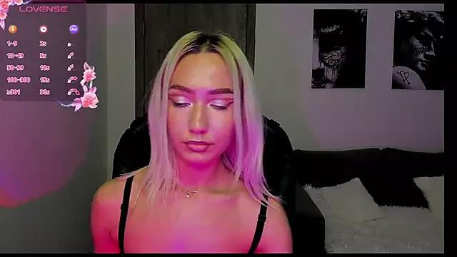 Try the thrill of flirt babes with our cam hosts, featuring unclothed wildness while getting naked and playing with their favored sex toys.