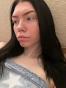 Lisaaa_Alisa from StripChat is Freechat