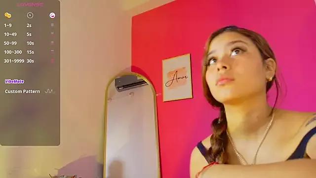 little_beillis from StripChat is Freechat