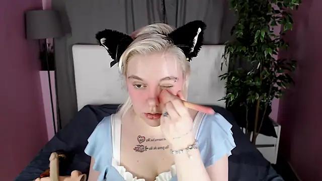 Try the thrill of flirt babes with our cam hosts, featuring unclothed wildness while getting naked and playing with their favored sex toys.