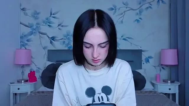 Little_moly999 from StripChat is Freechat