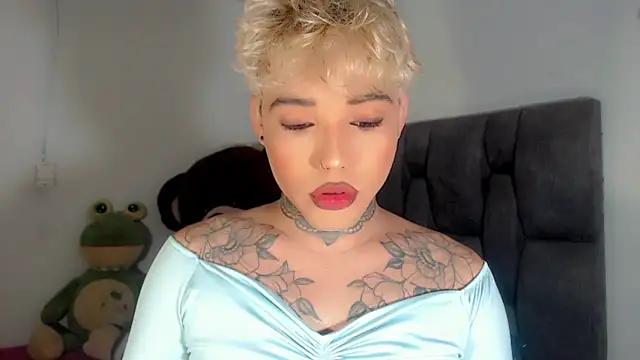 Try the thrill of flirt babes with our cam hosts, featuring unclothed wildness while getting naked and playing with their favored sex toys.