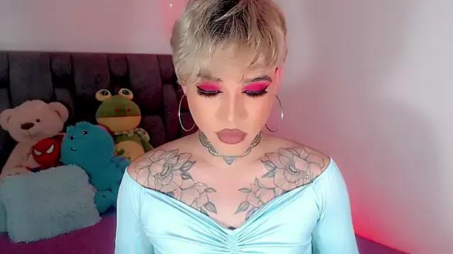 Try the thrill of flirt babes with our cam hosts, featuring unclothed wildness while getting naked and playing with their favored sex toys.