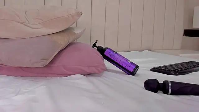 Try the thrill of flirt babes with our cam hosts, featuring unclothed wildness while getting naked and playing with their favored sex toys.