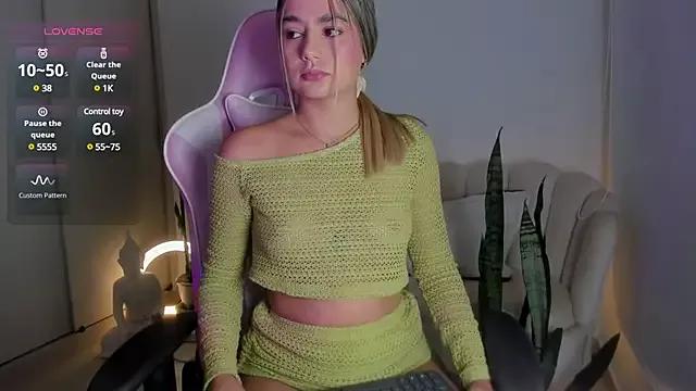 Try the thrill of flirt babes with our cam hosts, featuring unclothed wildness while getting naked and playing with their favored sex toys.
