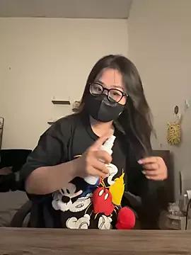 Livender_2x from StripChat is Freechat
