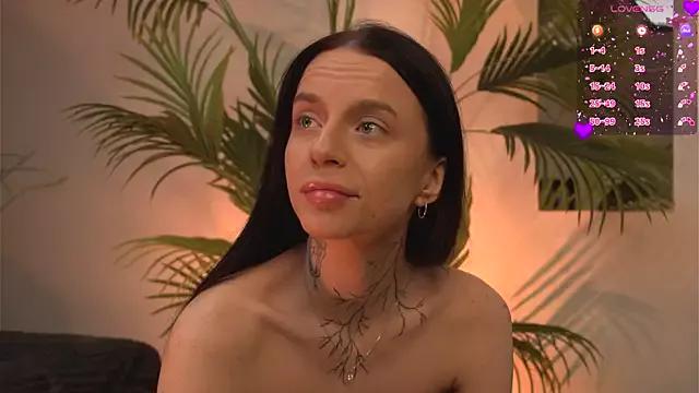Livia_Starr from StripChat is Freechat
