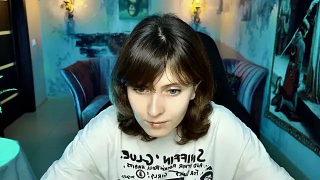LolaAsmus from StripChat is Freechat