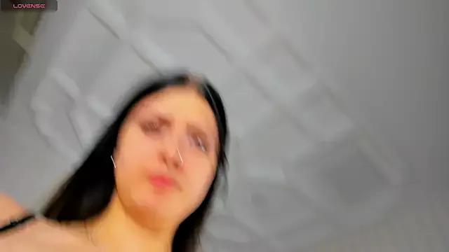 LolaLaly from StripChat is Freechat