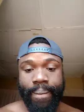 Longblackhardd from StripChat is Freechat