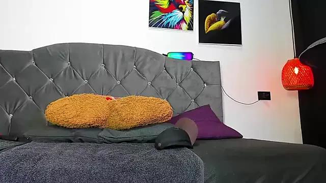Try the thrill of flirt babes with our cam hosts, featuring unclothed wildness while getting naked and playing with their favored sex toys.