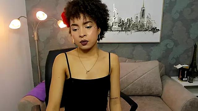 Lucia_jane from StripChat is Freechat