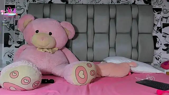 Try the thrill of flirt babes with our cam hosts, featuring unclothed wildness while getting naked and playing with their favored sex toys.
