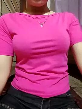LucyyLy from StripChat is Freechat