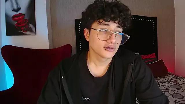 LukeFlame_ from StripChat is Freechat