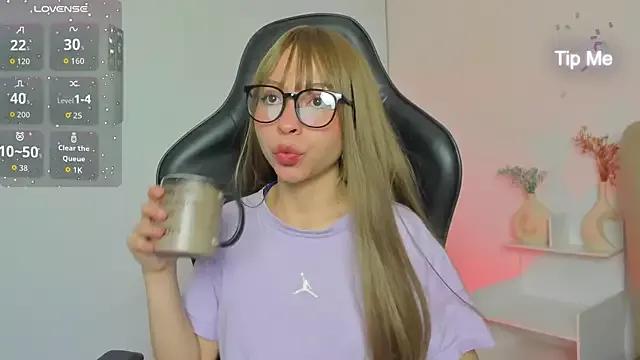 Try the thrill of flirt babes with our cam hosts, featuring unclothed wildness while getting naked and playing with their favored sex toys.