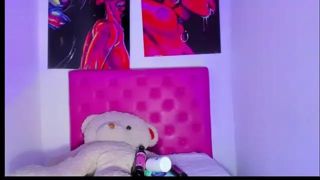Try the thrill of flirt babes with our cam hosts, featuring unclothed wildness while getting naked and playing with their favored sex toys.