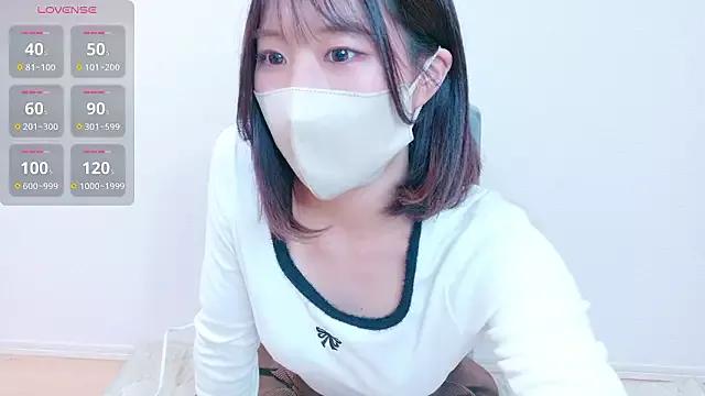 LUNA_BABY25 from StripChat is Freechat